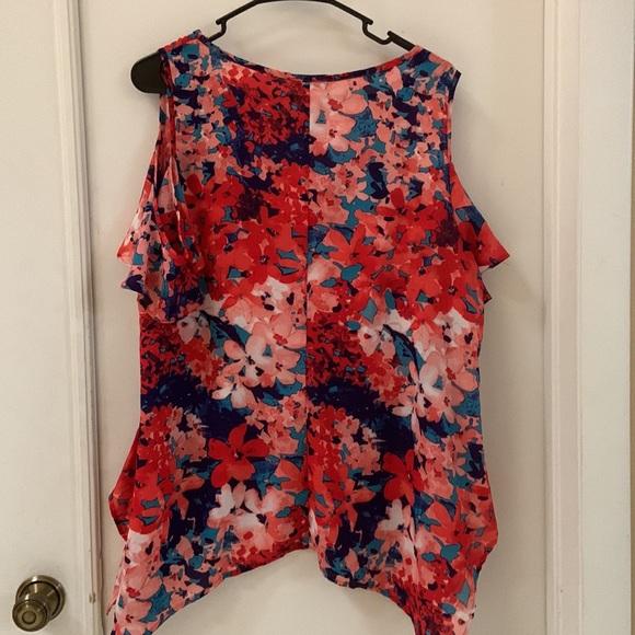 Venus Women’s Open Shoulder Blouse - Picture 2 of 5